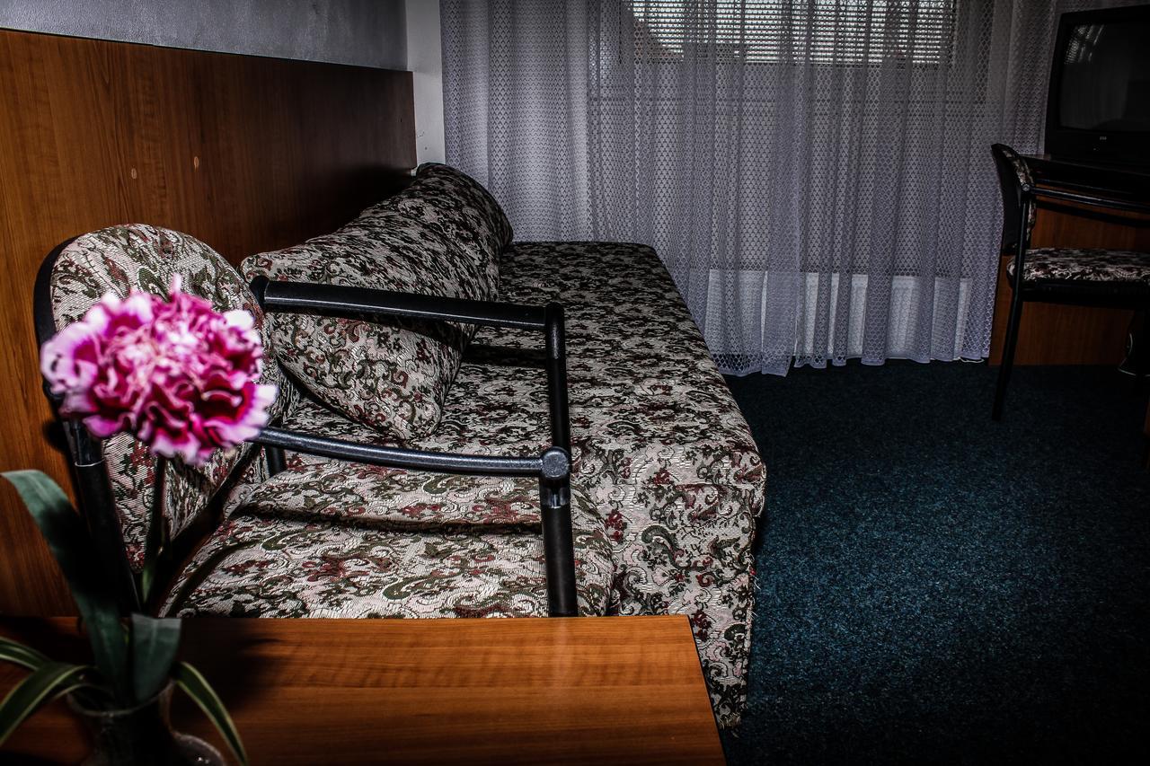 Hotel Morava Uherské Hradiště Extérieur photo